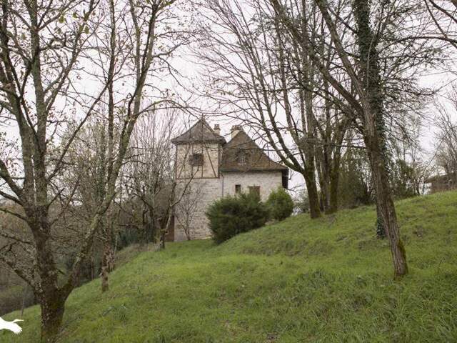 Maison 4 pièces 117 m² à Saint-Laurent-les-Tours — photo du bien