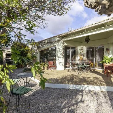 Maison 5 pièces 377000 €