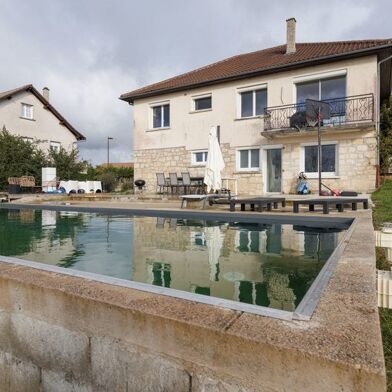 Maison 5 pièces 296520 €