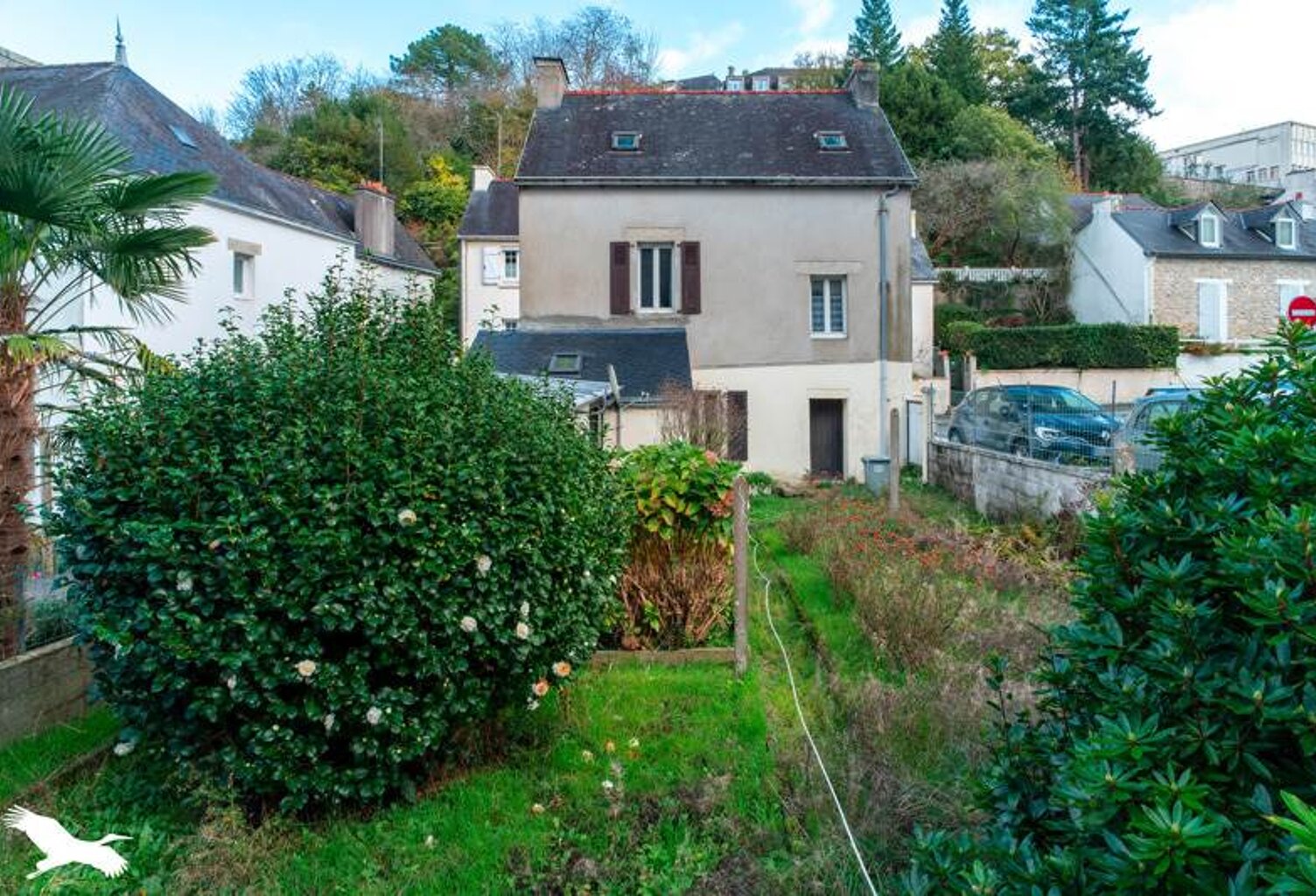 Maison en pierre de 4 pièces principales — photo 1