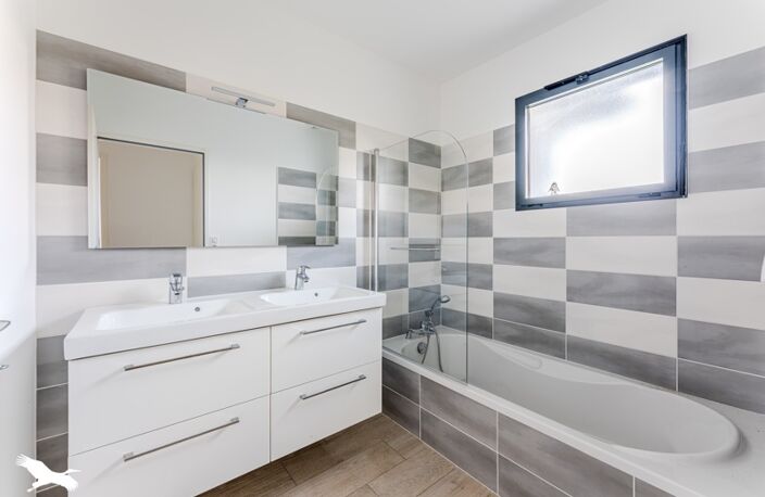 Contemporaine de 4 pièces principales — photo 5