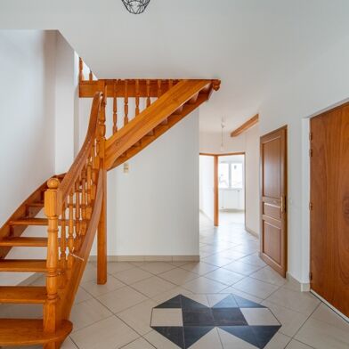 Appartement 4 pièces 202920 €