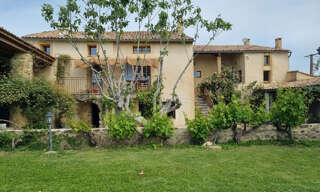 Maison 14 Pièces 500 m² à vendre à Forcalquier (04300)