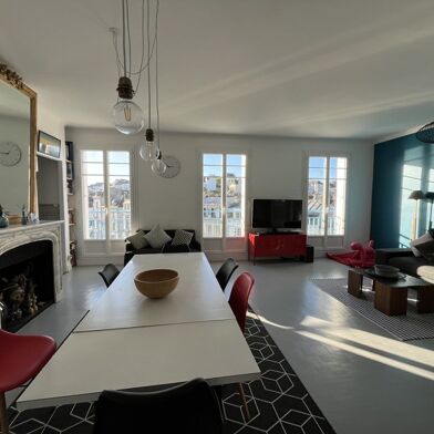 Appartement 4 pièces 307110 €