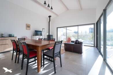 Maison 4 pièces 421200 €