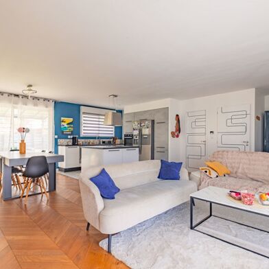 Maison 4 pièces 254880 €