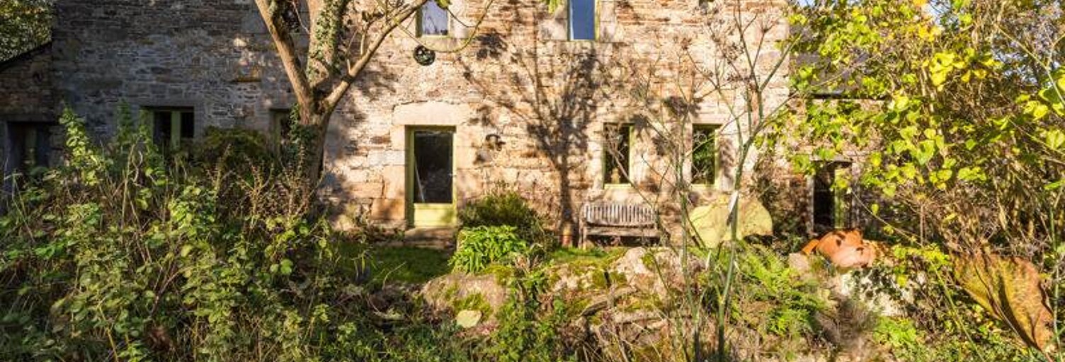 Maison 14 Pièces 346 m² à vendre à Bégard (22140)