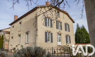 Maison 8 Pièces 247 m² à vendre à Villeneuve-Renneville-Chevigny (51130)