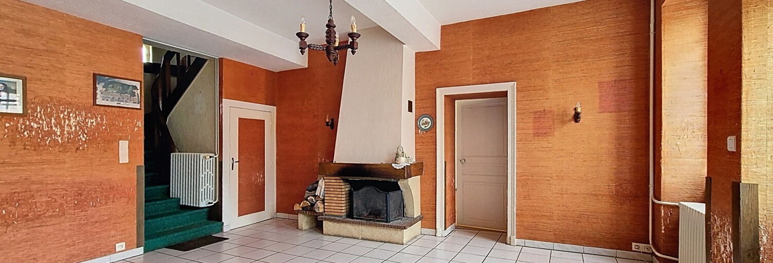 Maison 9 Pièces 159 m² à vendre à Bourbon-l'Archambault (03160)