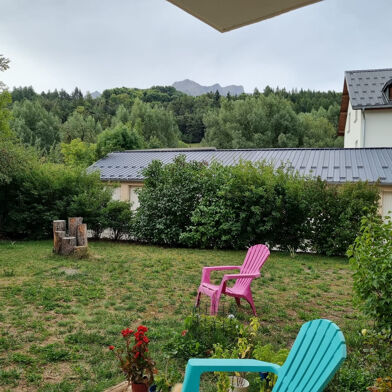 Appartement 3 pièces 300000 €