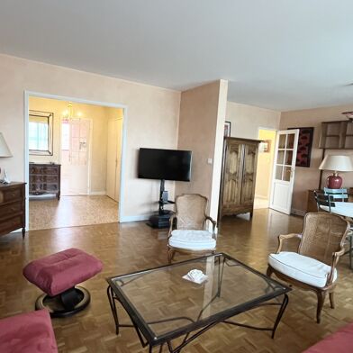 Appartement 6 pièces 129000 €