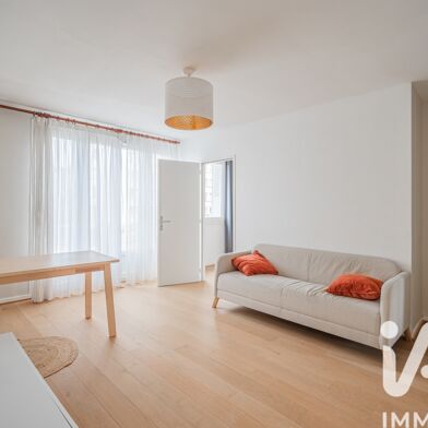 Appartement 4 pièces 136000 €