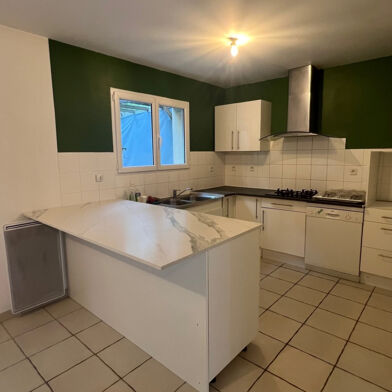 Maison 4 pièces 1053 €