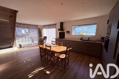 Maison 5 pièces 284000 €