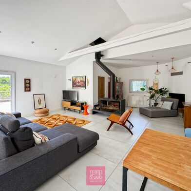 Maison 5 pièces 562000 €