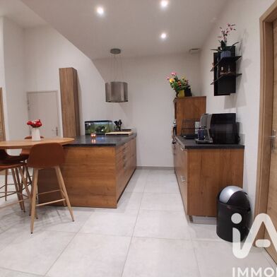 Appartement 3 pièces 145000 €