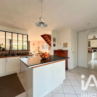 Maison 4 pièces 299900 €