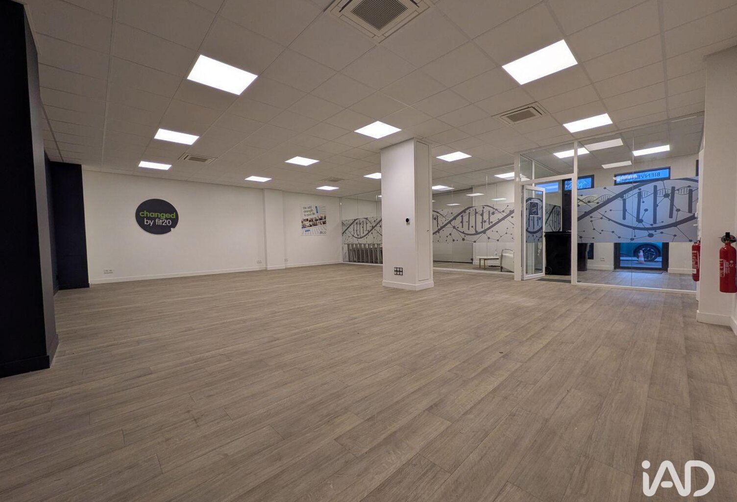 Location Bureaux 110 m&sup2; — photo 1