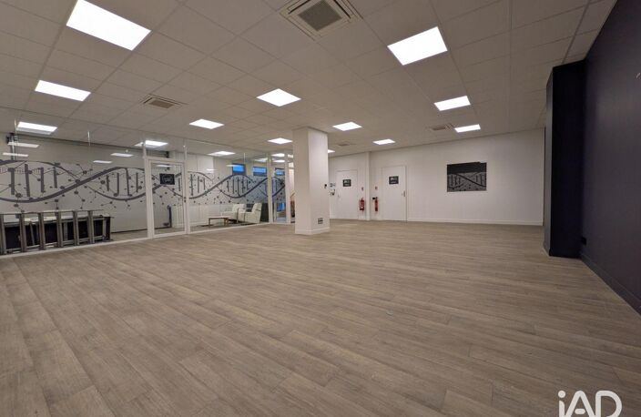 Location Bureaux 110 m&sup2; — photo 2