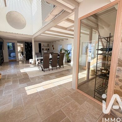 Maison 6 pièces 698000 €