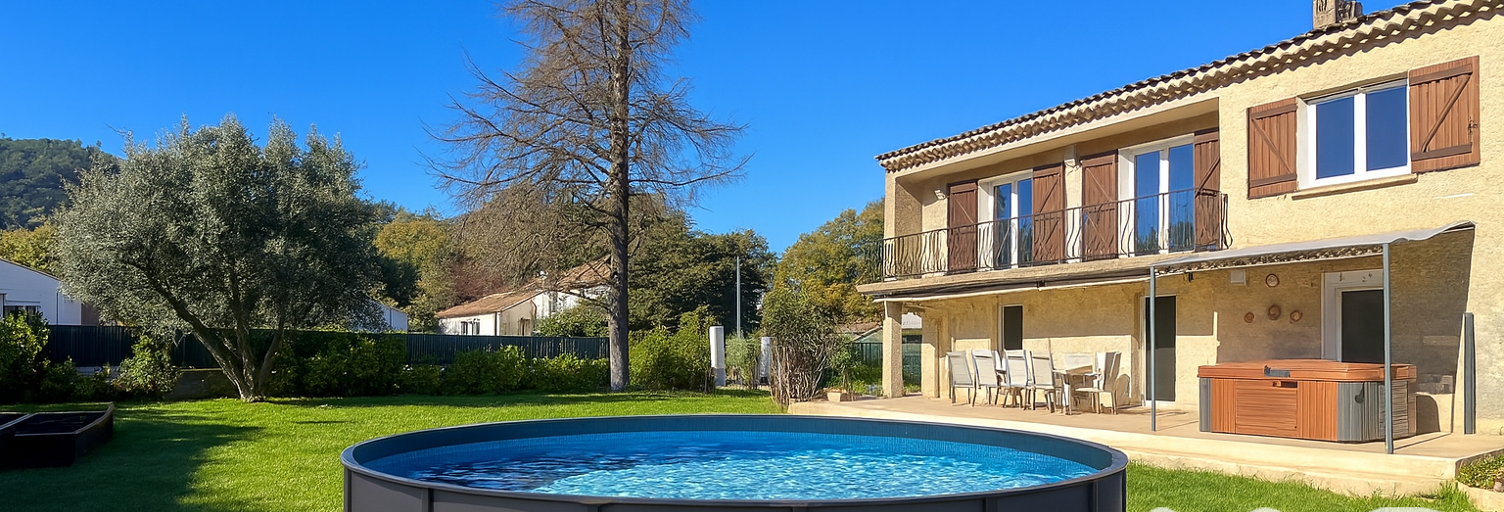 Maison 7 Pièces 150 m² à vendre à Nans-les-Pins (83860)