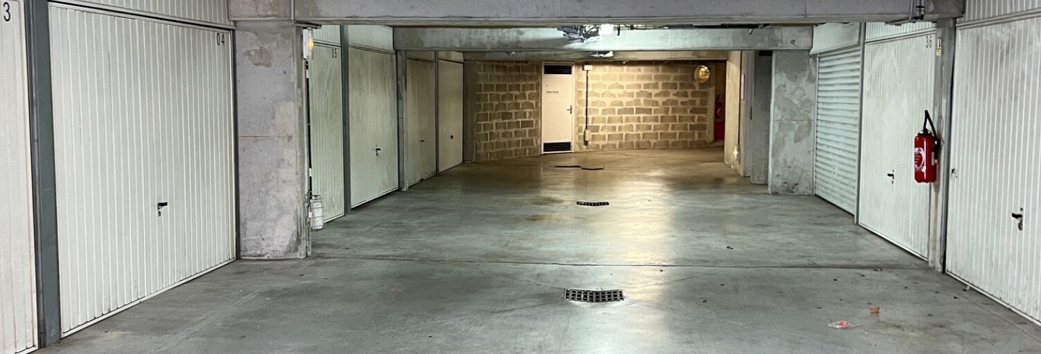 Garage  15 m² à vendre à La Ciotat (13600)