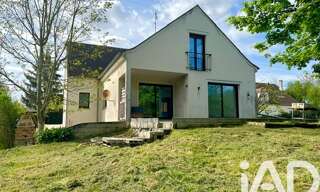 Maison 9 Pièces 246 m² à vendre à Le Châtelet-en-Brie (77820)