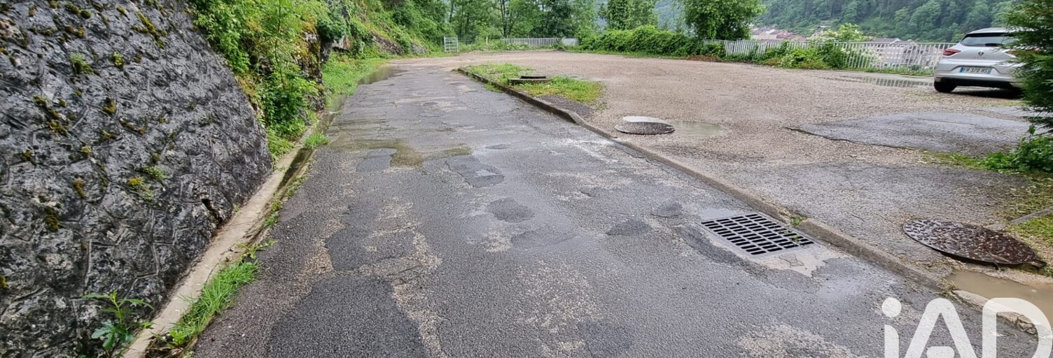 Terrain  1000 m² à vendre à Saint-Claude (39200)