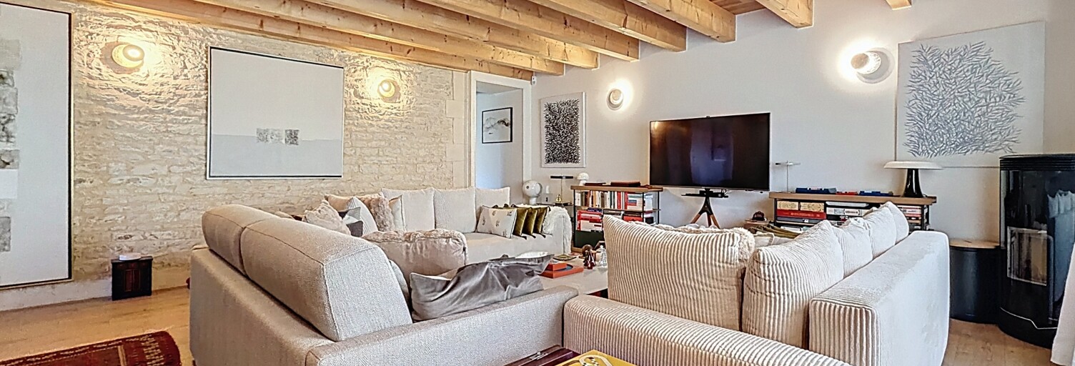 Maison 5 Pièces 136 m² à vendre à Courçon (17170)