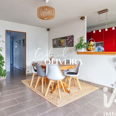 Appartement 4 pièces 229000 €