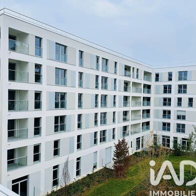 Appartement 1 pièces 810 €