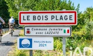 Terrain  686 m² à vendre à Le Bois-Plage-en-Ré (17580)