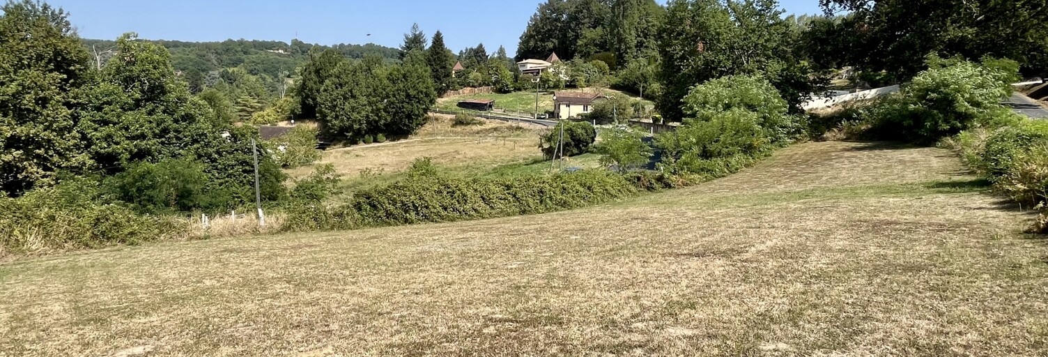 Terrain  1946 m² à vendre à Sarlat-la-Canéda (24200)