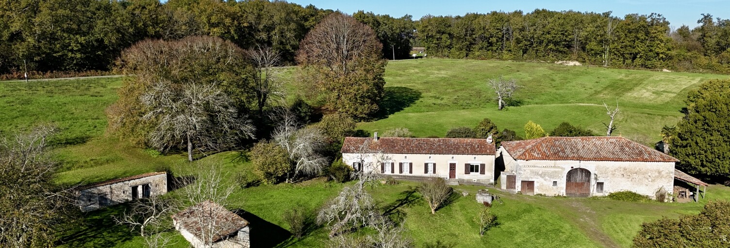 Maison 5 Pièces 121 m² à vendre à Bessac (16250)