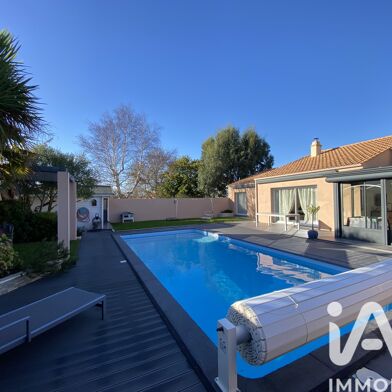 Maison 7 pièces 594000 €