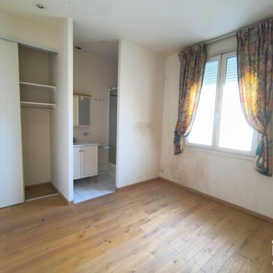 Appartement 3 pièces 238710 €