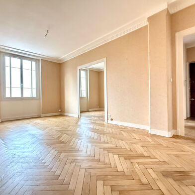 Appartement 5 pièces 330000 €