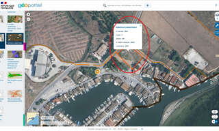 Terrain  2215 m² à vendre à Mèze (34140)