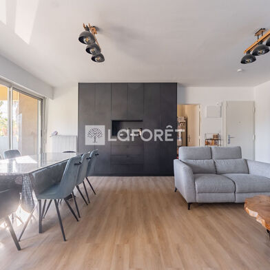 Appartement 4 pièces 279900 €