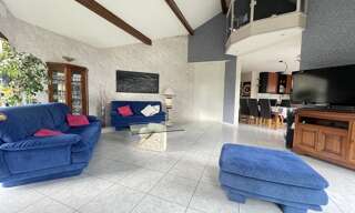 Maison 8 Pièces  m² à vendre à Charvonnex (74370)