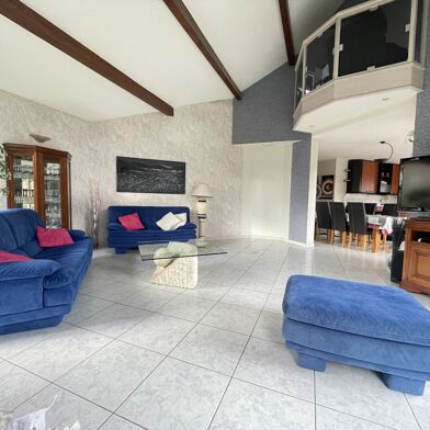 Maison 8 pièces 690000 €