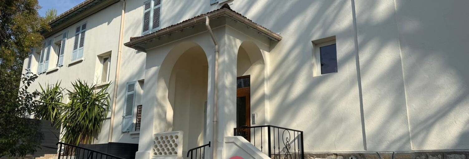 Immeuble  740 m² à vendre à Cannes (06400)