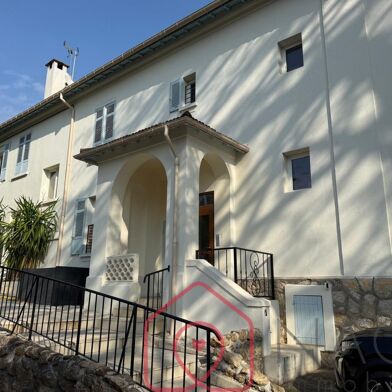 Immeuble  3200000 €