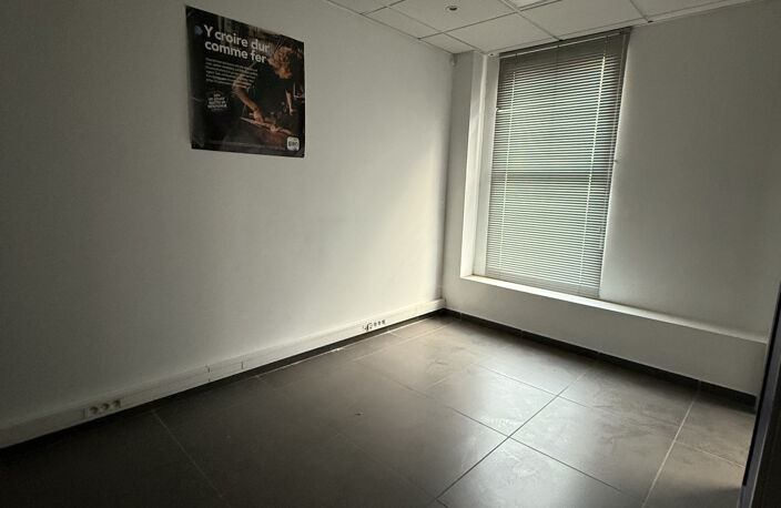 Local commercial 98m2 proximité Centre Jaude - Clermont-Ferr — photo 2
