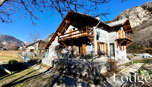 Villa / Maison 7 pièces  à vendre Roche-de-Rame (La) 05310