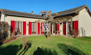 Maison 6 Pièces 149 m² à vendre à La Rochefoucauld-en-Angoumois (16110)