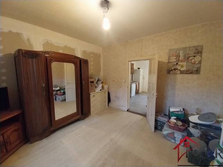 Maison familiale avec terrain et ruisseau à Corravillers — photo 1