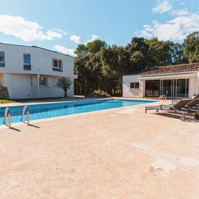 Maison 7 pièces 990000 €