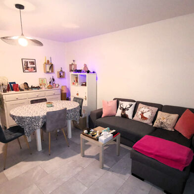 Appartement 3 pièces 109700 €