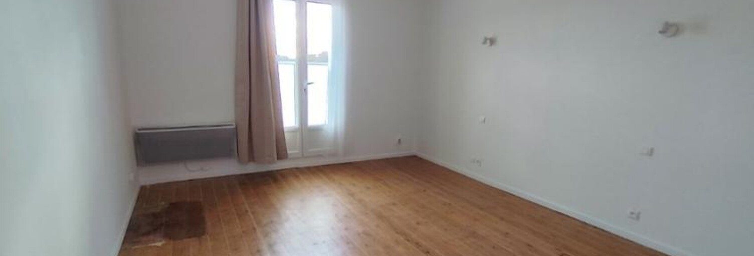 Maison 3 Pièces 80 m² à louer à Saint-Yzan-de-Soudiac (33920)